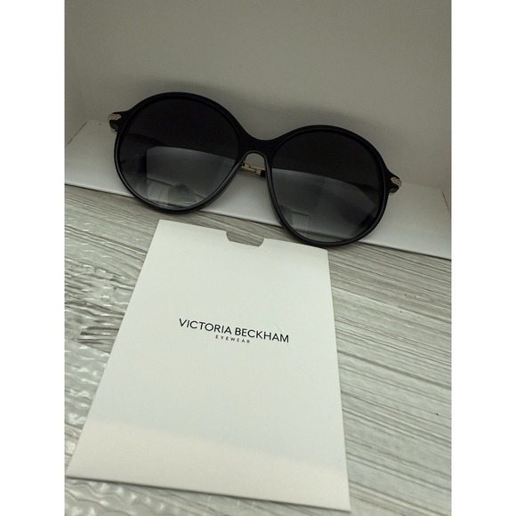 Victoria Beckham Women\'s‎ Sunglasses Black Fade Frame VB632S 58-15-140 NEW main image 6